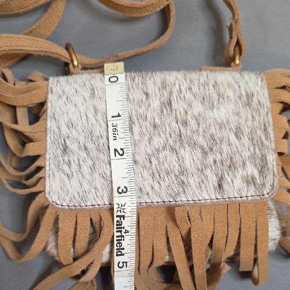 Fringe Tan and Cream Calf Hair Leather Women's Bag - Picture 6 of 6